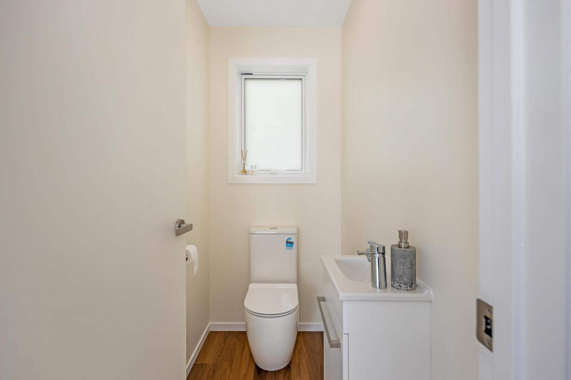 ולינגטו Stunning View, Privacy, Close To Ferry & Brand-New מראה חיצוני תמונה